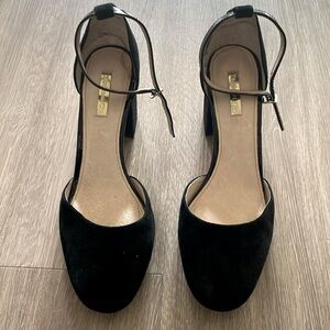 Louise Et Cie Women’s Mary Janes Size 9 Black Suede Contemporary Feminine